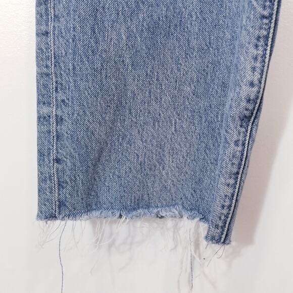 Abercrombie & Fitch High Waisted Paper Bag Waist A&F Mom Jeans Frayed Hem - Picture 9 of 12